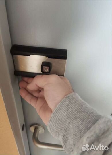 Установка, врезка, замена, ремонт замков