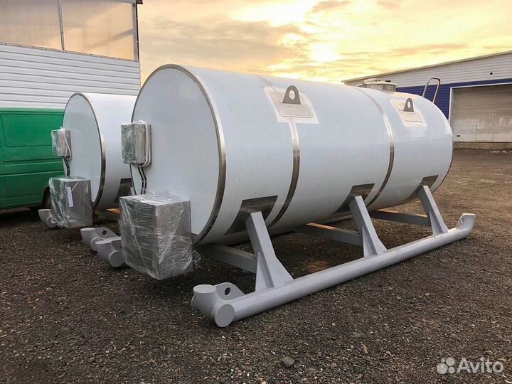 Емкости из нержавейки,термос-молока, молоковоз