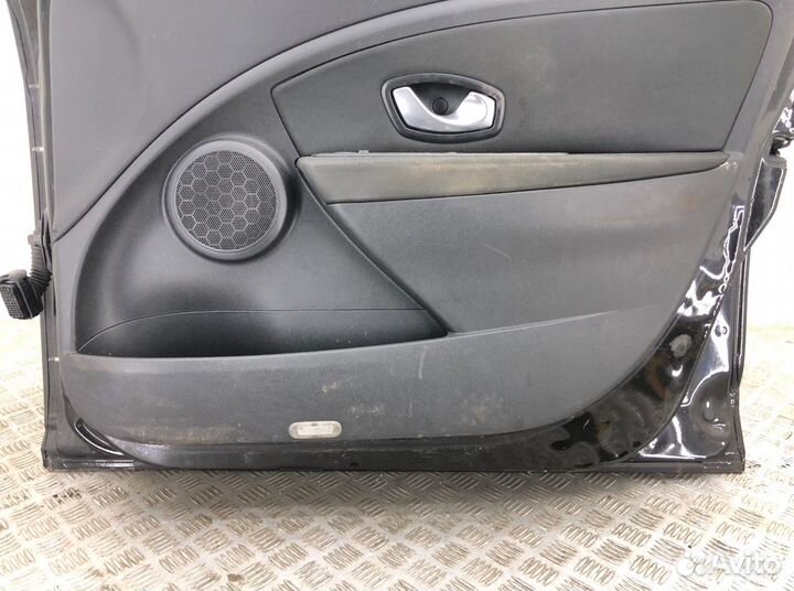 Дверь боковая Renault Megane 3 (2009-2016)