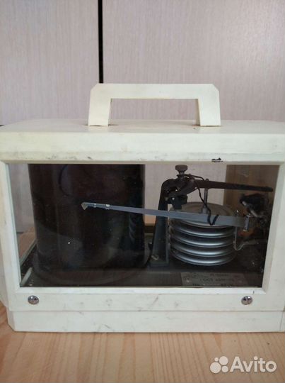 Барограф лабораторный М-22ан