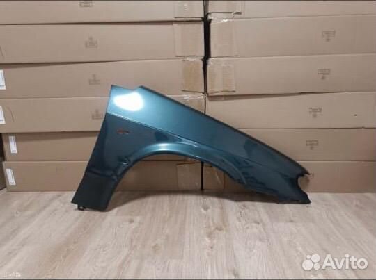 Крыло правое ваз 2114 ваз 2115 темно зеленый Ницца