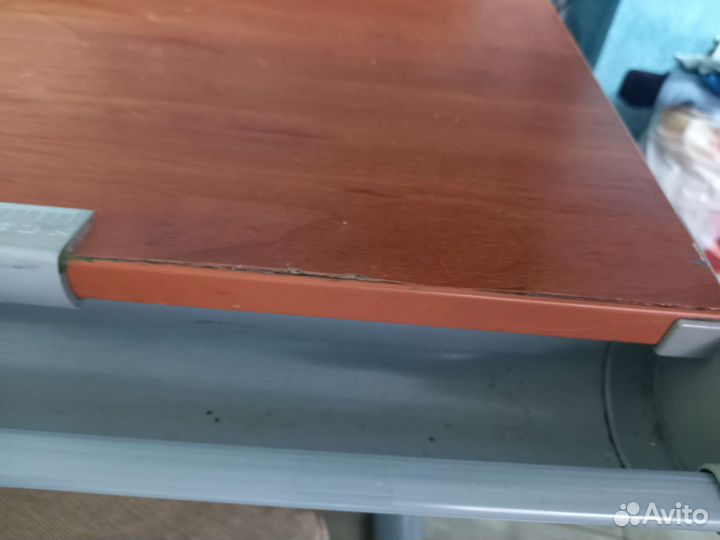 Растущая парта деми