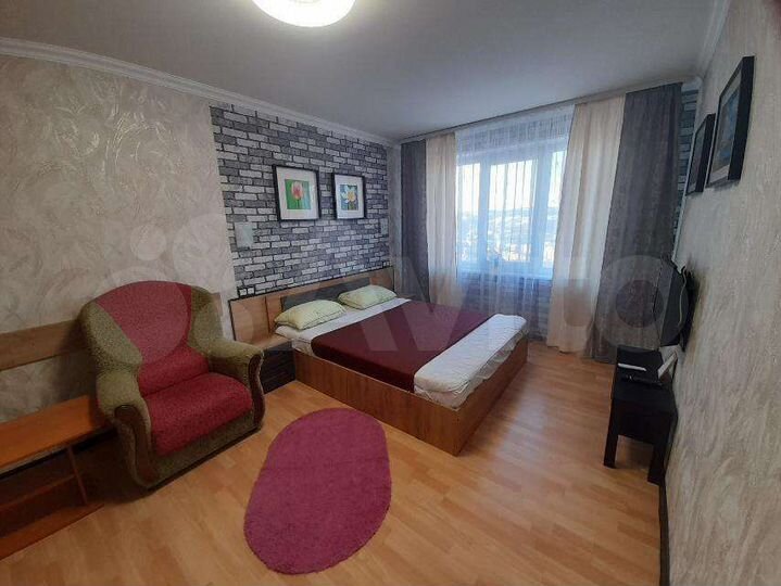 1-к. квартира, 33 м², 1/9 эт.