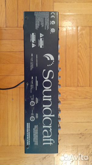 Микшер Soundcraft EPM8 Mixing Console