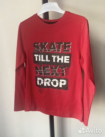 C&A лонгслив новый 146/152