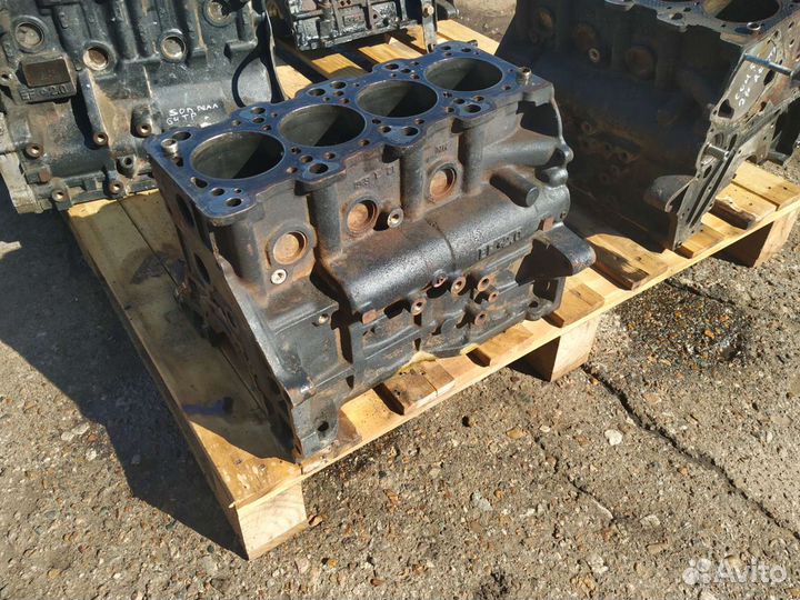 Hyundai Sonata Ef блок двигателя