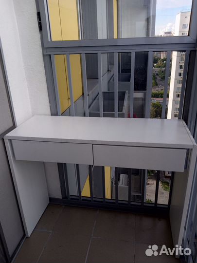 Туалетный столик