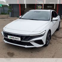 Hyundai Elantra 1.5 CVT, 2023, 11 000 км, с пробегом, цена 2 150 000 руб.