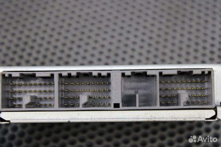 Блок управления двс Subaru Legacy BH5 EJ206