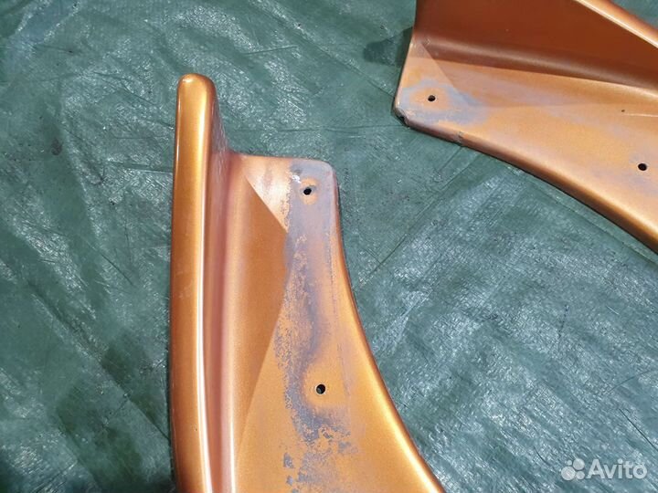 Плавники переднего бампера универсальные