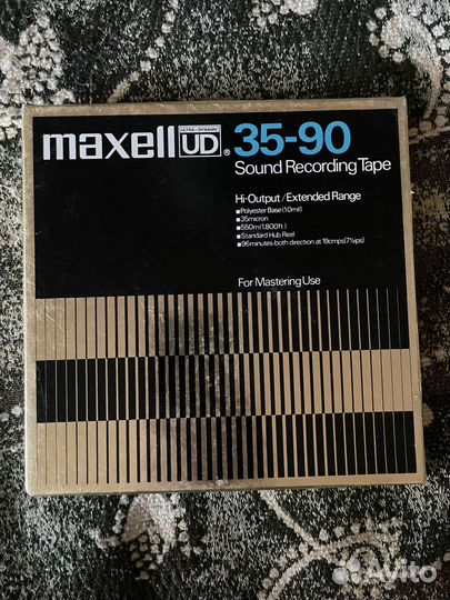 Магнитная лента Maxell