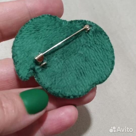 Брошь. Ручная работа