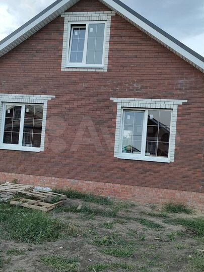 Дом 165 м² на участке 5 сот.