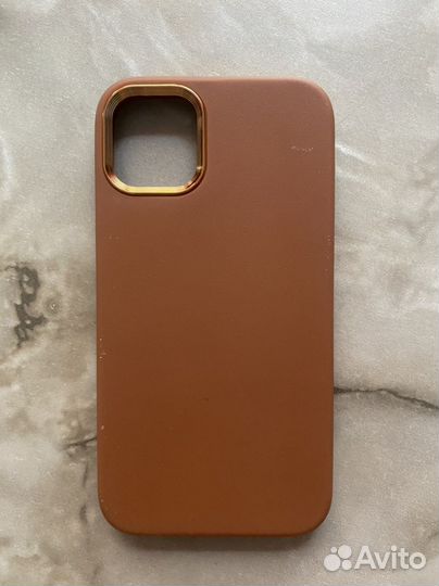 Чехол на iPhone 11