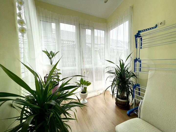 2-к. квартира, 67 м², 8/11 эт.