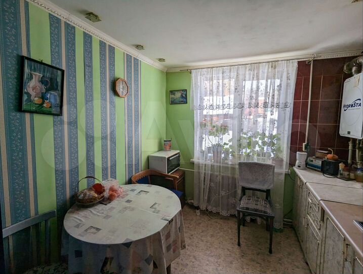 Дом 48 м² на участке 9,6 сот.