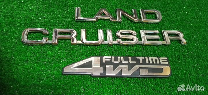 Land Cruiser 60/70/80/100/200/300 буквы на капот