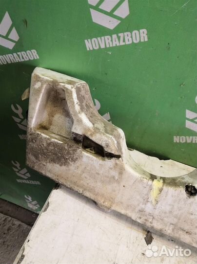 Наполнитель заднего бампера Тойота Хайлендер