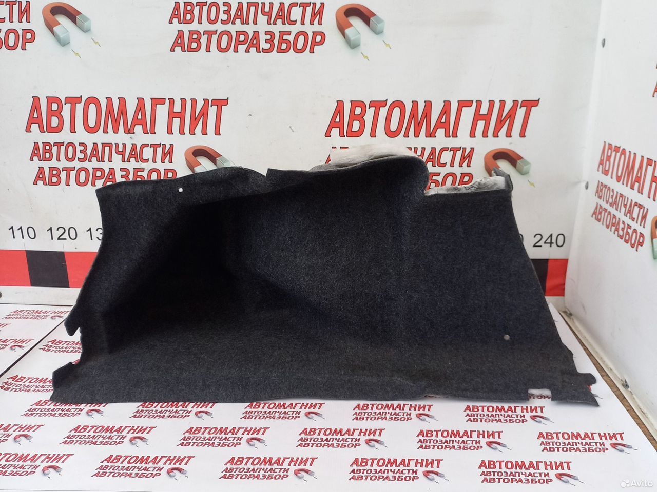 Обшивка багажника левая Форд Мустанг 6 14-23