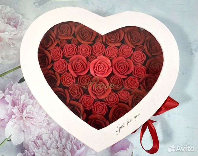 Шоколадные розы в подарок из бельгийского шоколада