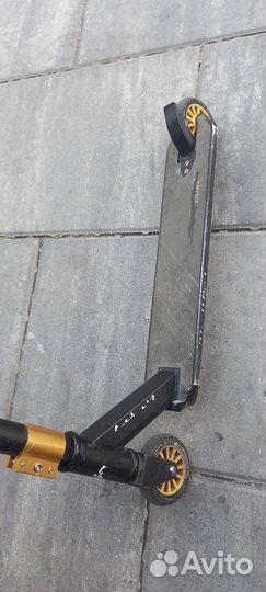 Трюковой самокат