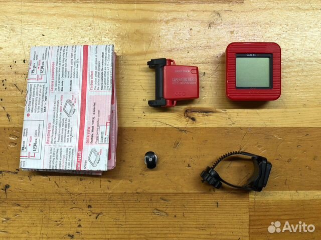 Велокомпьютер Cat Eye Fit Bike Walk CC-PD100W red, Б/у купить в Москве ...