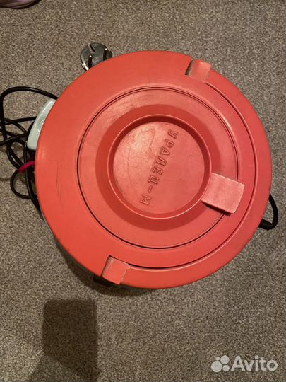 Пылесос СССР уралец М