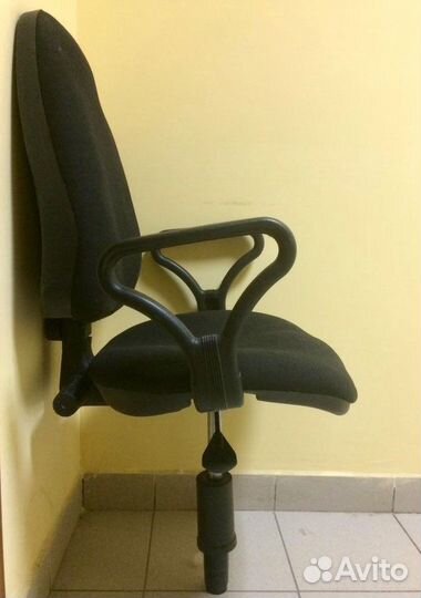 Компьютерное кресло