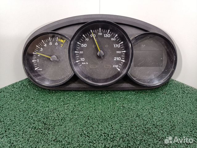 Панель приборов Renault Fluence