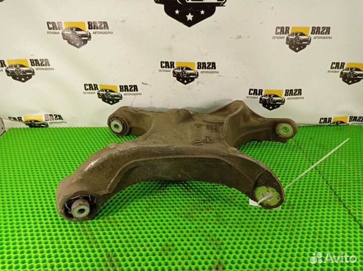 Рычаг задний нижний правый R