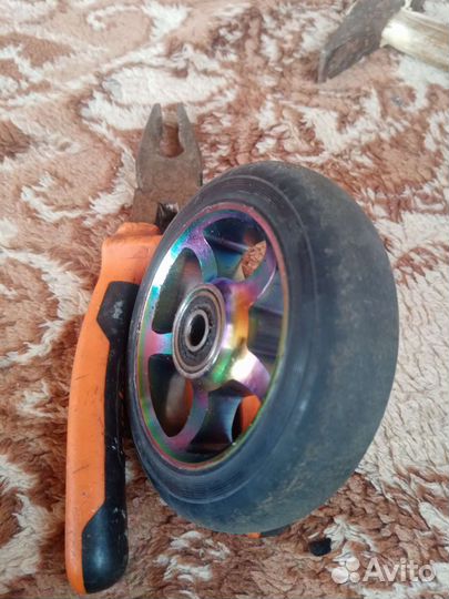 Колесо для трюкавого самоката