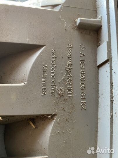 Фонарь задний левый Mercedes X164 GL 164