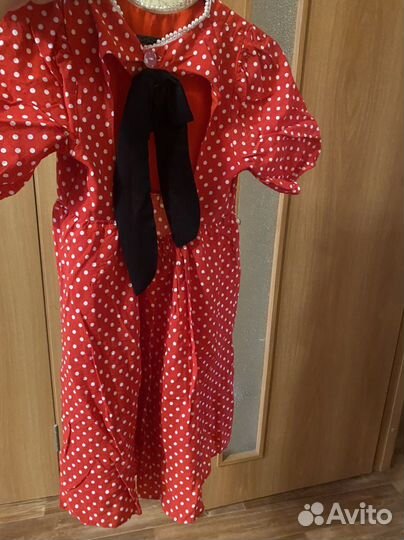 Подаю вещи на девочку 10-11 лет