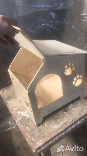 Домик, лежанка для кошек и собак из фанеры