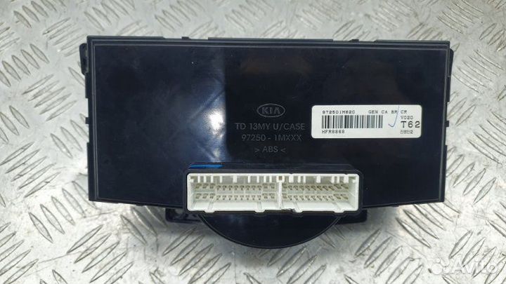 Блок управления печкой Kia Cerato 2 TD 2010