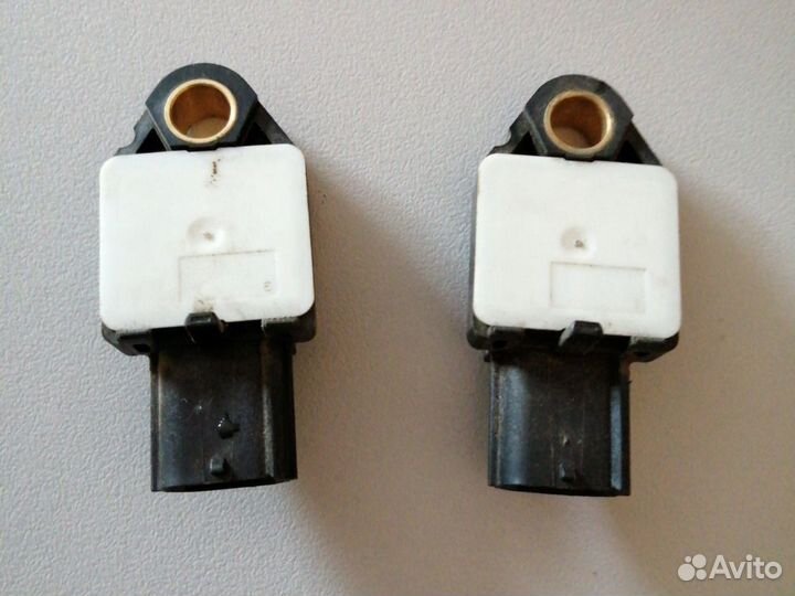 Датчик удара Mitsubishi Outlander XL Lancer X