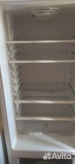 Холодильник бу samsung узкий