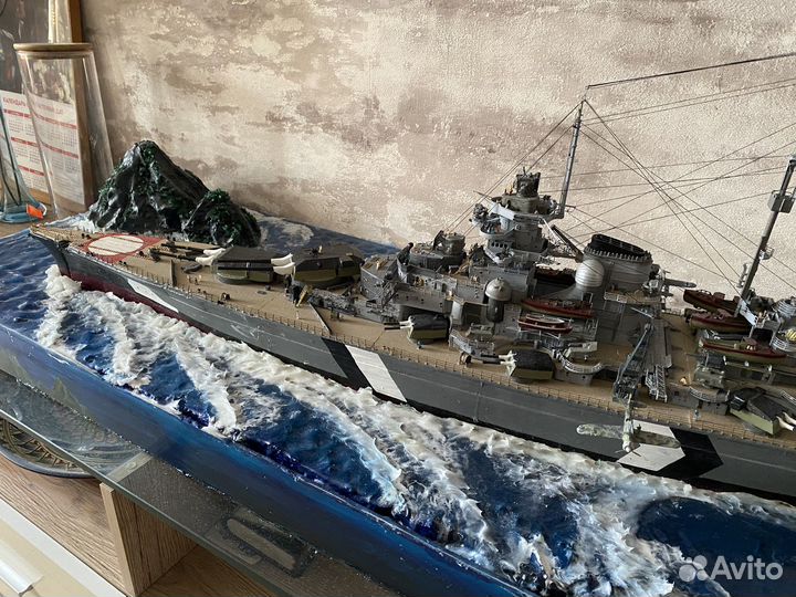 Модель корабля бисмарк
