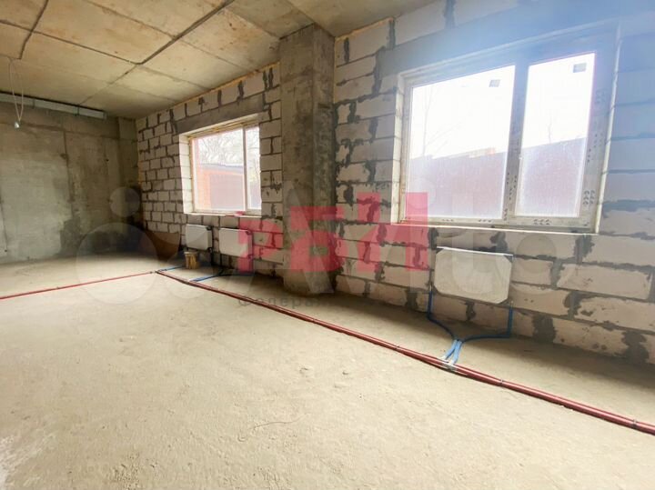 Торгово-офисное в новом доме с отд входом 83.4 квм