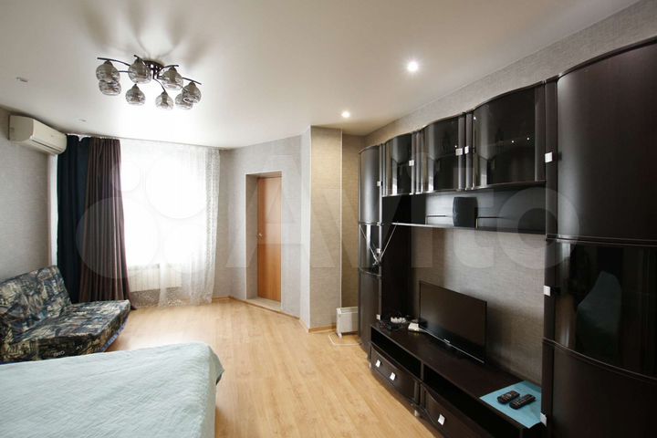 1-к. квартира, 64 м², 10/18 эт.