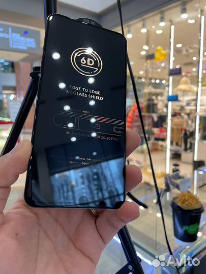 Защитное стекло на Honor 20/20Pro 6D