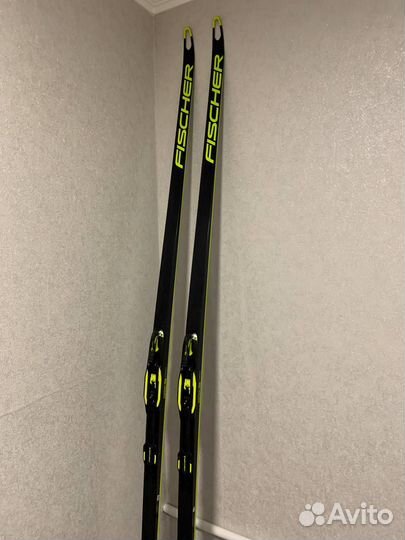 Лыжи коньковые Fisher carbon lite skate plus