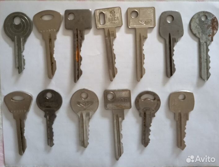Ключи СССР от чемодана,мебели, амбара и др