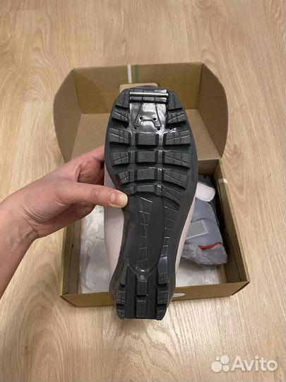 Лыжные ботинки р. 31-32