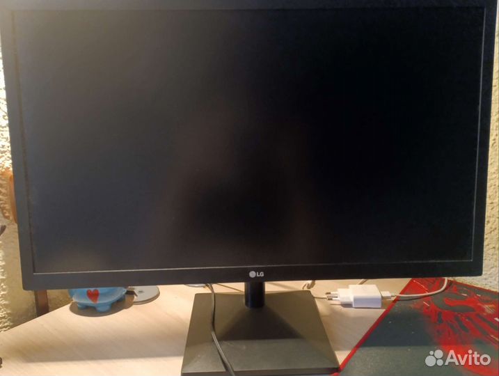 Монитор LG 23.8