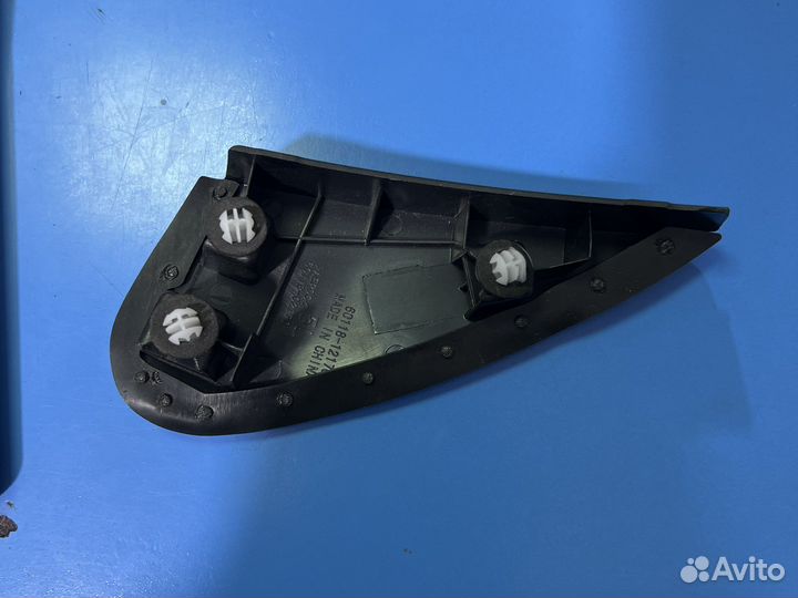 Накладка перед зеркало тойота королла е180