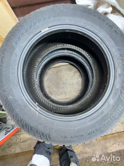 Nokian Tyres Hakkapeliitta 8 215/60 R16 99T