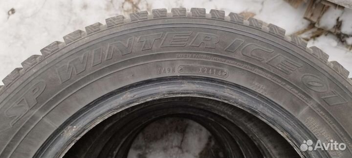 Dunlop SP Winter Ice 01 195/65 R15