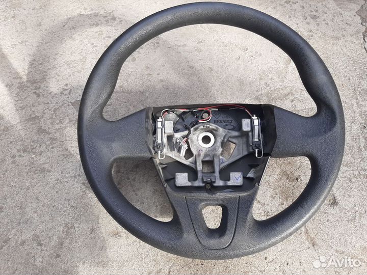 Рулевое колесо Renault Fluence