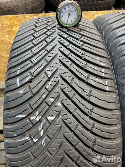 Vredestein QuaTrac 215/55 R16